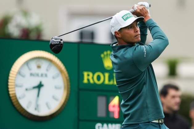 13th September 2025; Wentworth Club, London, England; The BMW PGA, Golf Herren Championship Round 3; Johannes Veerman of United States tees off from the 1st tee  HenningxvonxJagow