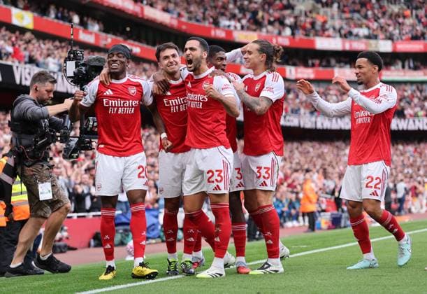 London, England, 13th September 2025. Martin Zubimendi of Arsenal celebrates the first goal during the Arsenal vs Nottingham Forest Premier League match at the Emirates Stadium, London. Picture credit should read: David Klein Sportimage EDITORIAL USE ONLY. No use with unauthorised audio, video, data, fixture lists, club league logos or live services. Online in-match use limited to 120 images, no video emulation. No use in betting, games or single club league player publications. SPI_040_DK_Arsenal_Forest SPI-4131-0038