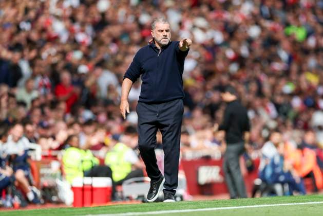 Arsenal FC v Nottingham Forest FC, English Premier League Nottingham Forest Manager Ange Postecoglou gestures during the Arsenal FC v Nottingham Forest FC English Premier League match at the Emirates Stadium, London, England, United Kingdom on 13 September 2025 Credit: Phil Duncan Every Second Media Editorial use only. All images are copyright Every Second Media Limited. No images may be reproduced without prior permission. All rights reserved. Premier League and Football League images are subject to licensing agreements with Football DataCo Limited. see https: www.football-dataco.com Copyright: xIMAGO EveryxSecondxMediax ESM-1582-0032 PhilxDuncanx xEveryxSecondxMediax