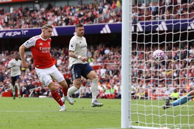 Arsenal v Nottingham Forest 13 September 2025, London - Premier League Football - Arsenal v Nottingham Forest - Viktor Gyokeres of Arsenal scores the second goal for his team - Photo: Jacques Feeney Offside. London UK Copyright: xJacquesxFeeneyx xOffsidexOffside