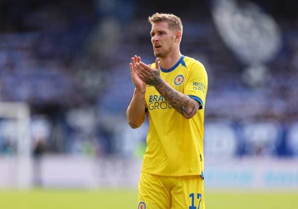 13.09.2025, xdcx, Fussball 2. Bundesliga, SV Darmstadt 98 - Eintracht Braunschweig, emonline, emspor, despor, v.l., Sebastian Polter (Eintracht Braunschweig) enttaeuscht, enttaeuscht schauend, dissapointed, traurig, frustiert, frust, gefrustet DFL DFB REGULATIONS PROHIBIT ANY USE OF PHOTOGRAPHS AS IMAGE SEQUENCES AND OR QUASI-VIDEO.