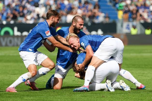 2025.09.13 xkix 2.Bundesliga SV Darmstadt 98 - Eintracht Braunschweig v.l., Torjubel, Goal celebration, celebrate the goal Kilian Julian Corredor (SV Darmstadt 98), Aleksander Vukovic (SV Darmstadt 98), Isac Alexi Sivert Lidberg (SV Darmstadt 98), um Matej Maglica (SV Darmstadt 98) (DFL DFB REGULATIONS PROHIBIT ANY USE OF PHOTOGRAPHS as IMAGE SEQUENCES and or QUASI-VIDEO)