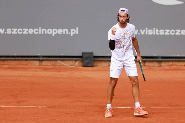 SZCZECIN, 13.09.2025 CWIERCFINAL TURNIEJU TENISA ZIEMNEGO ATP, Tennis Herren CHALLENGER - QUARTER FINAL ATP CHALLENGER INVEST IN SZCZECIN OPEN 2025 NZ THIAGO AGUSTIN TIRANTE GESTYKULUJE PO WYGRANIU GEMA THIAGO AGUSTIN TIRANTE GESTURES AFTER WINNING THE GAME FOT. KRZYSZTOF CICHOMSKI NEWSPIX.PL --- newspix.pl 