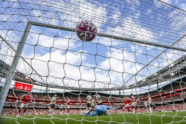 Arsenal FC v Nottingham Forest FC, English Premier League Arsenal midfielder Martin Zubimendi (36) scores a GOAL 1-0 past Nottingham Forest goalkeeper Matz Sels (26) during the Arsenal FC v Nottingham Forest FC English Premier League match at the Emirates Stadium, London, England, United Kingdom on 13 September 2025 Credit: Phil Duncan Every Second Media Editorial use only. All images are copyright Every Second Media Limited. No images may be reproduced without prior permission. All rights reserved. Premier League and Football League images are subject to licensing agreements with Football DataCo Limited. see https: www.football-dataco.com Copyright: xIMAGO EveryxSecondxMediax ESM-1582-0059 PhilxDuncanx xEveryxSecondxMediax