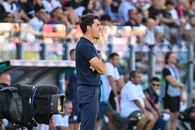 Carlos Cuesta Head Coach of Parma Calcio during Cagliari Calcio vs Parma Calcio, Italian soccer Serie A match in Cagliari, Italy, September 13 2025  Copyright: xLuigixCanu IPAxSportx xipa-agency.netx xx IPA_64779609 IPA_Agency_IPA64779609