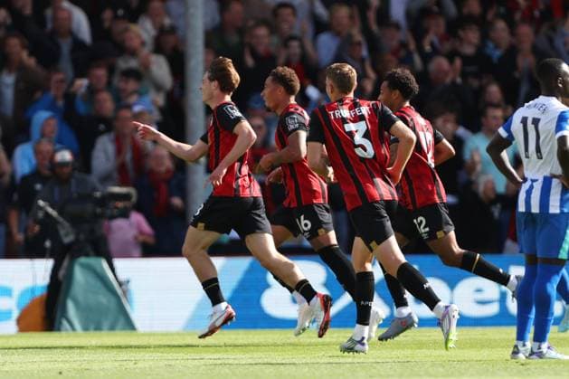 Football - 2025 2026 Premier League - AFC Bournemouth vs Brighton & Hove Albion - Vitality Stadium - Saturday 13th September 2025 Alex Scott of Bournemouth celebrates scoring during the Premier League match at the Vitality Stadium COLORSPORT Shaun Boggust 