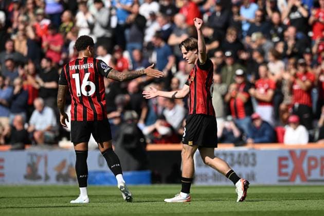 Bournemouth v Brighton and Hove Albion Premier League 13 09 2025. Goal 1-0 - Alex Scott (8) of AFC Bournemouth celebrates scoring the opening goal during the Premier League match between Bournemouth and Brighton and Hove Albion at the Vitality Stadium, Bournemouth, England on 13 September 2025. Bournemouth Vitality Stadium Dorset England Editorial use only DataCo restrictions apply See www.football-dataco.com , Copyright: xGrahamxHuntx PSI-22818-0039