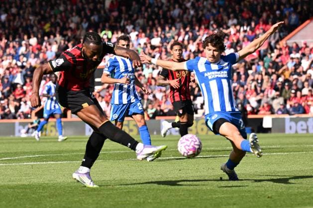 Bournemouth v Brighton and Hove Albion Premier League Antoine Semenyo of Bournemouth shoots during the Premier League match at the Vitality Stadium, Bournemouth UK Newspapers OUT Copyright: xJeremyxLandeyx FIL-22230-0028