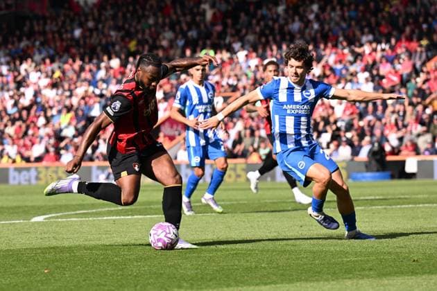 Bournemouth v Brighton and Hove Albion Premier League Antoine Semenyo of Bournemouth shoots during the Premier League match at the Vitality Stadium, Bournemouth UK Newspapers OUT Copyright: xJeremyxLandeyx FIL-22230-0029