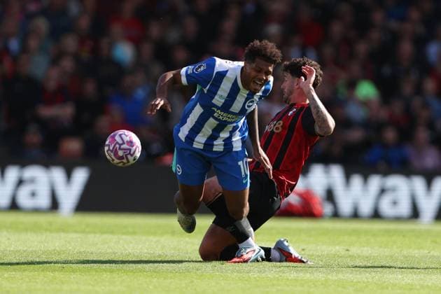 Football - 2025 2026 Premier League - AFC Bournemouth vs Brighton & Hove Albion - Vitality Stadium - Saturday 13th September 2025 Marcos Senesi of Bournemouth fouls Georginio Rutter of Brighton during the Premier League match at the Vitality Stadium COLORSPORT Shaun Boggust 