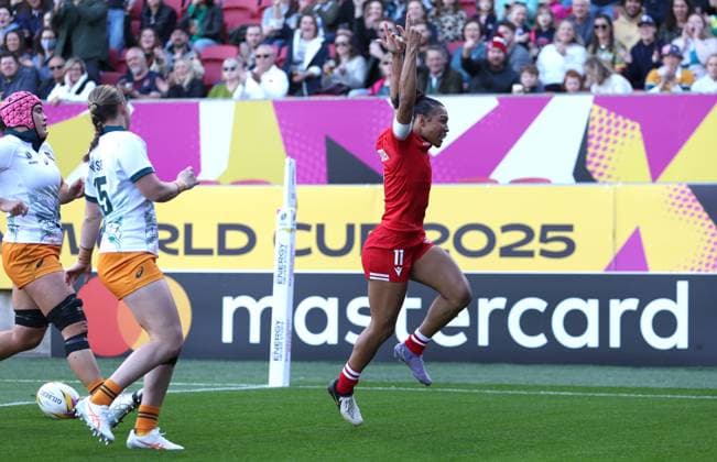 Asia Hogan-Rochester of Canada celebrates scoring the opening try Canada v Australia, Women s Rugby World Cup, Quarter Final, Rugby Union, Ashton Gate, Bristol, UK - 13 Sept 2025Bristol Ashton Gate United Kingdom EDITORIAL USE ONLY No use with unauthorised audio, video, data, fixture lists, club league logos or live services. Online in-match use limited to 120 images, no video emulation. No use in betting, games or single club league player publications. Copyright: xKieranxMcManus Shutterstockx 15481301g