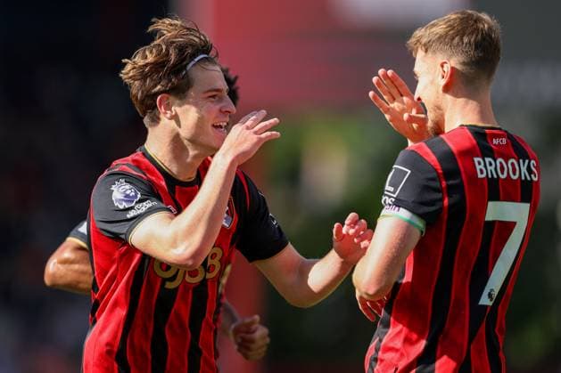 Bournemouth v Brighton 13 September 2025, Bournemouth - Premier League Football - AFC Bournemouth v Brighton & Hove Albion - Alex Scott of Bournemouth celebrates scoring their 1st goal with David Brooks - Photo: Charlotte Wilson Offside. Bournemouth UK Copyright: xCharlottexWilsonx xOffsidexOffside