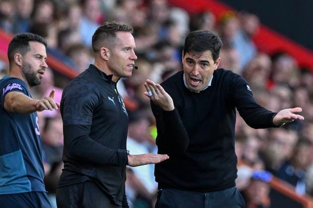 Bournemouth v Brighton and Hove Albion Premier League Bournemouth Manager Andoni Iraola protests to the fourth official during the Premier League match at the Vitality Stadium, Bournemouth UK Newspapers OUT Copyright: xJeremyxLandeyx FIL-22230-0047