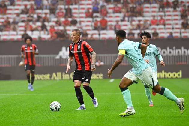 FOOTBALL : OGC Nice VS FC Nantes - Ligue 1 McDonald s - 13 09 2025 Melvin Bard (OGC Nice) - Ligue 1 Mcdonald s match between OGC Nice and Football Club de Nantes on September 13, 2025 at the Allianz Riviera Stadium in Nice. NiceFrance  Copyright: xWilliamxCannarellax