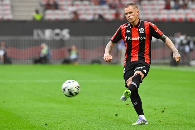 FOOTBALL : OGC Nice VS FC Nantes - Ligue 1 McDonald s - 13 09 2025 Melvin Bard (OGC Nice) - Ligue 1 Mcdonald s match between OGC Nice and Football Club de Nantes on September 13, 2025 at the Allianz Riviera Stadium in Nice. NiceFrance  Copyright: xWilliamxCannarellax