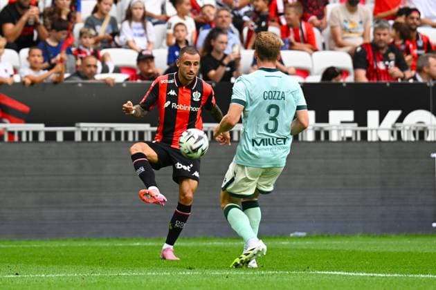 FOOTBALL : OGC Nice VS FC Nantes - Ligue 1 McDonald s - 13 09 2025 Jonathan Clauss (OGC Nice) - Ligue 1 Mcdonald s match between OGC Nice and Football Club de Nantes on September 13, 2025 at the Allianz Riviera Stadium in Nice. NiceFrance  Copyright: xWilliamxCannarellax