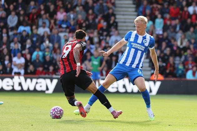 Football - 2025 2026 Premier League - AFC Bournemouth vs Brighton & Hove Albion - Vitality Stadium - Saturday 13th September 2025 Jan Paul van Hecke of Brighton fouls Evanilson of Bournemouth to concede a penalty during the Premier League match at the Vitality Stadium COLORSPORT Shaun Boggust 