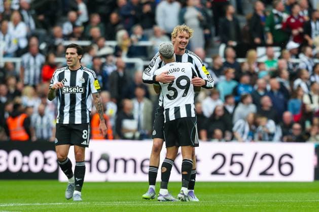 Newcastle United FC v Wolverhampton Wanderers FC, English Premier League Nick Woltemade Of Newcastle United scores a GOAL 1-0 and celebrates with team mate Bruno Guimaraes Of Newcastle United during the Newcastle United FC v Wolverhampton Wanderers FC English Premier League match at St.James Park, Newcastle, England, United Kingdom on 13 September 2025 Credit: Lee Keuneke Every Second Media Editorial use only. All images are copyright Every Second Media Limited. No images may be reproduced without prior permission. All rights reserved. Premier League and Football League images are subject to licensing agreements with Football DataCo Limited. see https: www.football-dataco.com Copyright: xIMAGO EveryxSecondxMediax ESM-1579-0029 LeexKeunekex xEveryxSecondxMediax