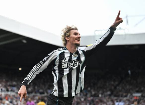 Nick Woltemade of Newcastle United celebrates scoring their first goal Newcastle United v Wolverhampton Wanderers, Premier League, Football, St James Park, Newcastle, UK - 13 Sept 2025Newcastle St James Park United Kingdom EDITORIAL USE ONLY No use with unauthorised audio, video, data, fixture lists, club league logos or live services. Online in-match use limited to 120 images, no video emulation. No use in betting, games or single club league player publications.  Copyright: xRichardxLee Shutterstockx 15481298be