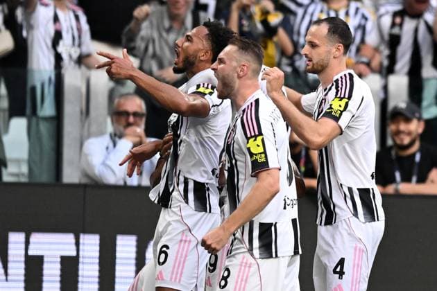 Db Torino 13 09 2025 - campionato di calcio serie A Juventus-inter foto Daniele Buffa Image nella foto: esultanza gol Lloyd Kelly 
