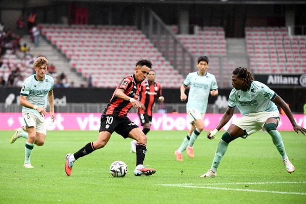 OGC Nice v FC Nantes - Ligue 1 McDonald s 2025 2026 78 Tylel TATI (fcn) - 10 Sofiane DIOP (ogcn) during the Ligue 1 McDonald s match between Nice and Nantes at Allianz Riviera on September 13, 2025 in Nice, France. Nice France  Copyright: xFEPx 776348123