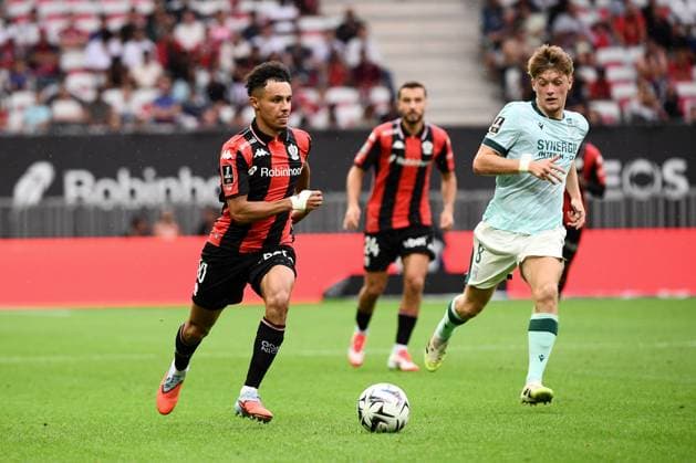 OGC Nice v FC Nantes - Ligue 1 McDonald s 2025 2026 08 Johann LEPENANT (fcn) - 10 Sofiane DIOP (ogcn) during the Ligue 1 McDonald s match between Nice and Nantes at Allianz Riviera on September 13, 2025 in Nice, France. Nice France  Copyright: xFEPx 776348123