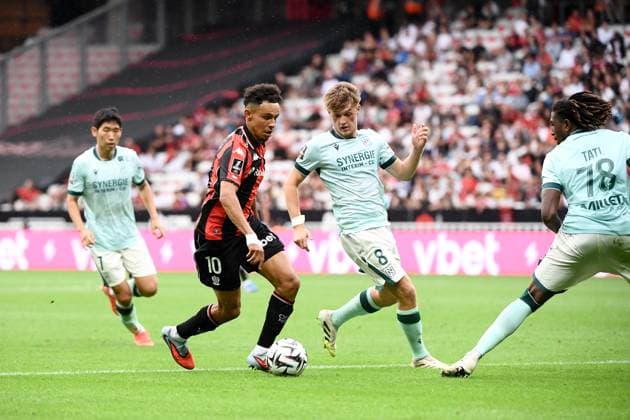 OGC Nice v FC Nantes - Ligue 1 McDonald s 2025 2026 08 Johann LEPENANT (fcn) - 10 Sofiane DIOP (ogcn) during the Ligue 1 McDonald s match between Nice and Nantes at Allianz Riviera on September 13, 2025 in Nice, France. Nice France  Copyright: xFEPx 776348123