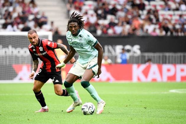 OGC Nice v FC Nantes - Ligue 1 McDonald s 2025 2026 78 Tylel TATI (fcn) - 92 Jonathan CLAUSS (ogcn) during the Ligue 1 McDonald s match between Nice and Nantes at Allianz Riviera on September 13, 2025 in Nice, France. Nice France  Copyright: xFEPx 776348123