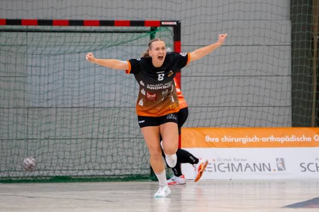 Handball I Frauen I Saison 2025-2026 I 2. Bundesliga I 3. Spieltag I VfL Waiblingen - HC Rödertal I 13.09.2025 Belen Gettwart (8, VfL Waiblingen Tigers) jubelt Waiblingen Rundsporthalle Baden-Württemberg Deutschland Copyright: xLobeca MaxxPetershansx