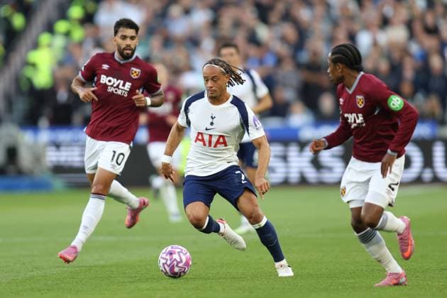 Xavi Simons of Tottenham Hotspur receives pressure from Kyle Walker-Peters of West Ham United during the Premier League match between West Ham and Tottenham Hotspur at London Stadium in London, England (Photo by Alexander Canillas Sports Press Photo SPP) Copyright: xAlexanderxCanillas SPPx Sportspressphoto_SPR24864