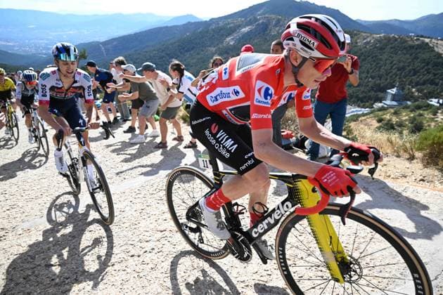 13-09-2025 Vuelta A Espana; Tappa 20 Robledo De Chavela - Bola Del Mundo; 2025, Visma - Lease A Bike; 2025, Red Bull - Bora Hansgrohe; Vingegaard, Jonas; Hindley, Jai; Bola Del Mundo; 