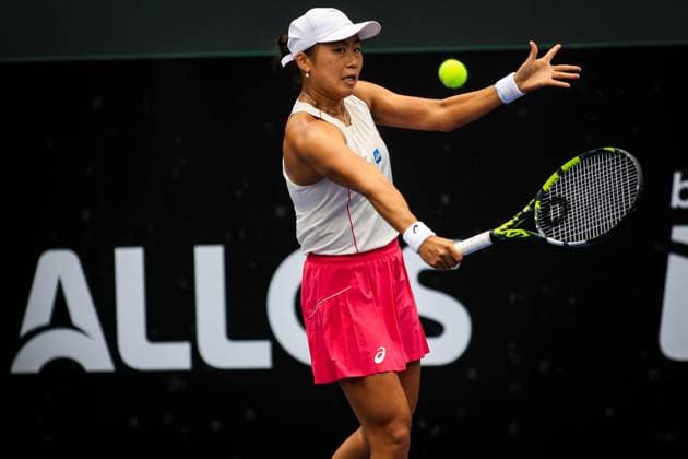 WTA, Tennis Damen 250 SP OPEN SaO PAULO, SP - 13.09.2025: WTA 250 SP OPEN - The first edition of the SP Open, a WTA 250 series tournament played on hard courts, will take place at Villa-Lobos Park, in the west zone of Sao Paulo. The event marks Sao Paulo& 39;s return to the official WTA calendar after 25 years and is the largest women& 39;s tournament in Brazil since 2016. In addition to the sporting competitions with 32 players in the singles and 16 doubles. In the photo, tennis player Janice Tjen (INA) during a SP Open match against tennis player Francesca Jones (GBR) this Saturday (13). (Photo: Aloisio Mauricio Fotoarena) x2805937x  AloisioxMauricio