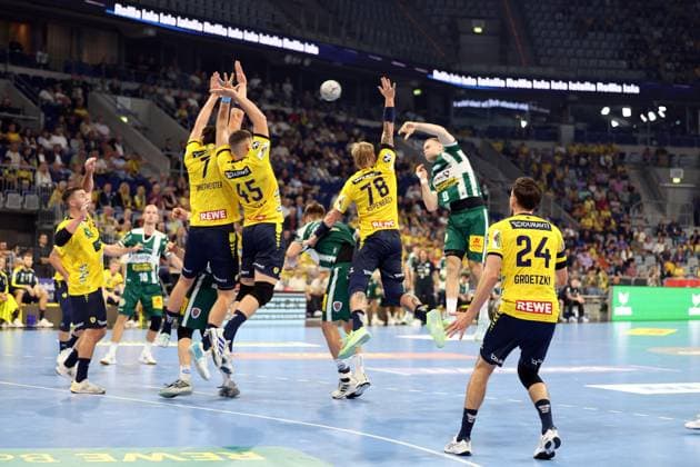 13.09.2025, xrekx, Handball Daikin HBL, Rhein Neckar Loewen - ThSV Eisenach v.l. Max Beneke (ThSV Eisenach) (DFL DFB REGULATIONS PROHIBIT ANY USE OF PHOTOGRAPHS as IMAGE SEQUENCES and or QUASI-VIDEO) Mannheim