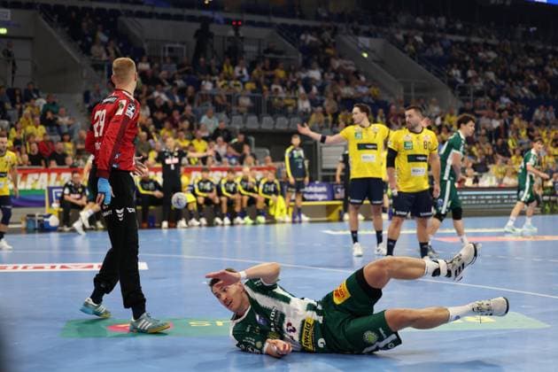 13.09.2025, xrekx, Handball Daikin HBL, Rhein Neckar Loewen - ThSV Eisenach v.l. Oskar Joelsson (ThSV Eisenach) (DFL DFB REGULATIONS PROHIBIT ANY USE OF PHOTOGRAPHS as IMAGE SEQUENCES and or QUASI-VIDEO) Mannheim