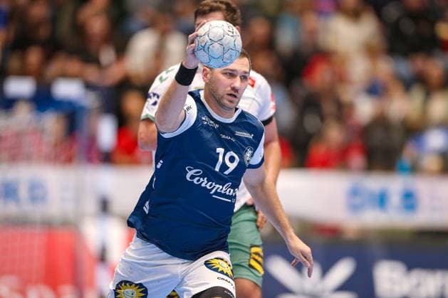 13.09.2025, Handball, HBL, Bergischer HC - TSV GWD Minden, Unihalle Wuppertal: Tomas Babak (BHC 19) Nordrhein-Westfalen Deutschland