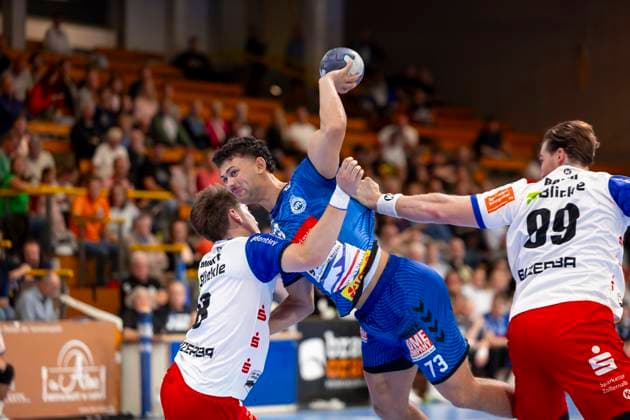 Lukas Kingsley Emdorf (Nr. 73, VfL Lübeck-Schwartau). VfL Luebeck-Schwartau vs. HBW Balingen-Weilstetten, Handball, 2. Bundesliga, 13.09.25 Luebeck Schleswig-Holstein Germany Copyright: xAgentur54Gradx xFelixxKoenigx