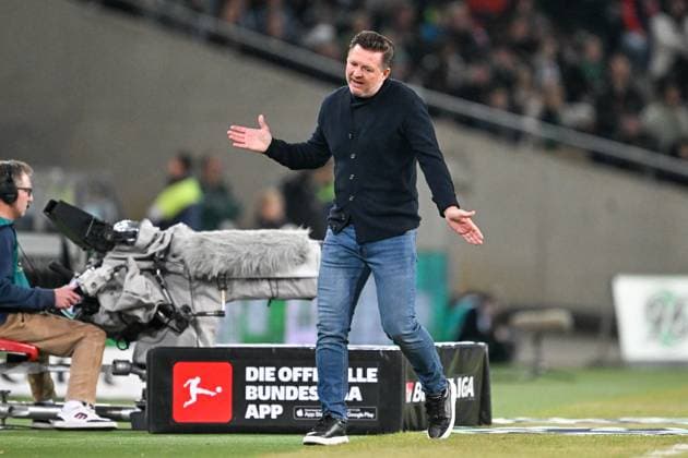 2. Bundesliga - Hannover 96 - Hertha BSC Berlin am 13.09.2025 in der HDI Arena in Hannover Trainer Christian Titz (Hannover) unzufrieden, enttäuscht, enttaeuscht, niedergeschlagen.