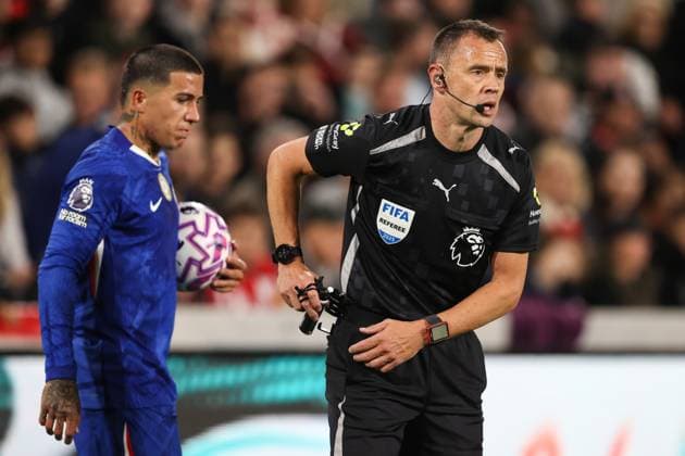 Brentford v Chelsea 13 September 2025, London - Premier League Football - Brentford FC v Chelsea FC - Match referee Stuart Attwell - Photo: Mark Leech. London UK Copyright: xMarkxLeechxOffside