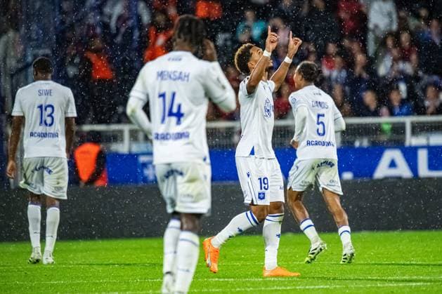 FOOTBALL : AJ Auxerre vs AS Monaco - Ligue 1 - JournÃ e 4 - 13 09 2025 Joie des joueurs de l™AJ Auxerre aprÃ s le but de Danny Namaso (AJ Auxerre) AuxerreFrance  Copyright: xBaptistexAutissierx