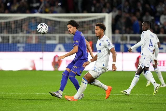 AJ Auxerre v AS Monaco - Ligue 1 McDonald s 2025 2026 19 Danny NAMASO (aja) - 11 Maghnes AKLIOUCHE (asm) during the Ligue 1 McDonald s match between Auxerre and Monaco at Stade Abbe Deschamps on September 13, 2025 in Auxerre, France. Auxerre France  Copyright: xFEPx 776348121