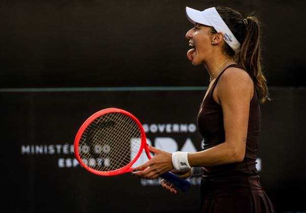 WTA, Tennis Damen 250 SP OPEN SaO PAULO, SP - 13.09.2025: WTA 250 SP OPEN - The inaugural SP Open, a WTA 250 series tournament played on hard courts, will take place at Villa-Lobos Park in the west of Sao Paulo. The event marks Sao Paulo& 39;s return to the official WTA calendar after 25 years and has been Brazil& 39;s largest women& 39;s tournament since 2016. In addition to the sporting events, 32 players will compete in the singles and 16 doubles draws. Pictured is the SP Open champion, Luisa Stefani (BRA). (Photo: Aloisio Mauricio Fotoarena) x2806344x  AloisioxMauricio