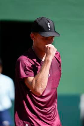 September 14, 2025, Malaga, Malaga, SPAIN: August Holmgren of Denmark gestures against Jaume Munar and Pedro Martinez of Spain during their menÃ¢â‚¬â ¢s doubles tennis match to 2025 Davis Cup Qualifiers Second Round between Spain and Denmark at Club Tennis Puente Romano on September 14, 2025, in Malaga, Spain. Malaga SPAIN - ZUMAa181 20250914_zaa_a181_007 Copyright: xJoaquinxCorcherox