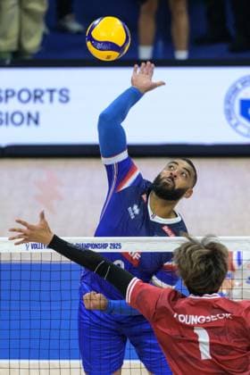 September 14, 2025, Quezon City, Manila, Philippines: France vs Korea in the Pool Phase during the FIVB Mens Volleyball World Championship, WM, Weltmeisterschaft 2025 in Manila, Philippines. France wins the match in 3 straight sets. France s Earvin NGAPETH at the net Quezon City Philippines - ZUMAr144 20250914_zap_r144_060 Copyright: xJaynexRussellx