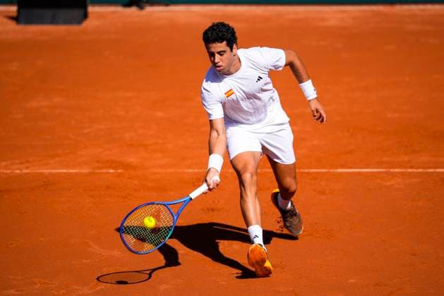 September 14, 2025, Malaga, Malaga, SPAIN: Jaume Munar of Spain in action against August Holmgren and Johannes Ingildsen of Denmark during their menÃ¢â‚¬â ¢s doubles tennis match to 2025 Davis Cup Qualifiers Second Round between Spain and Denmark at Club Tennis Puente Romano on September 14, 2025, in Malaga, Spain. Malaga SPAIN - ZUMAa181 20250914_zaa_a181_047 Copyright: xJoaquinxCorcherox