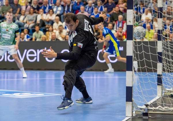 Dejan Milosavljev (Fuechse Berlin, 96), Handball Daikin HBL Handball Bundesliga, VfL Gummersbach - Füchse Berlin, 4, Spieltag, 14.09.2025 Copyright: HMBxMedia xMarcoxBader