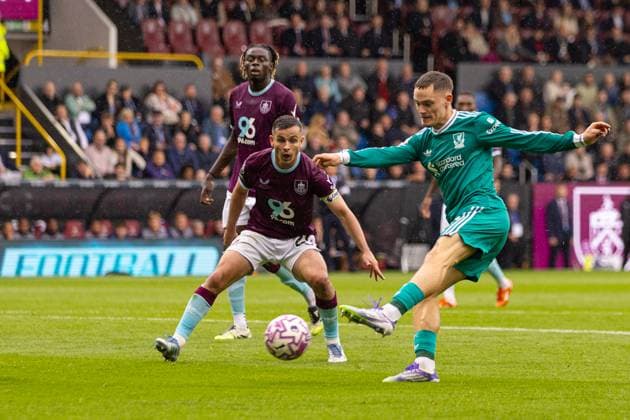 Football - FA Premier League - Burnley FC v Liverpool FC BURNLEY, ENGLAND - Sunday, September 14, 2025: Liverpool s Florian Wirtz during the FA Premier League match between Burnley FC and Liverpool FC at Turf Moor. (Photo by David Rawcliffe Propaganda)  Copyright: xDavidxRawcliffex P2025-09-14-Burnley_Liverpool-82