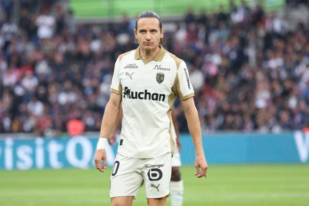 FOOTBALL : Paris Saint Germain Vs RC Lens - Ligue 1 - 14 09 2025 Florian Thauvin (RC Lens) ParisFrance  Copyright: xMichtofx