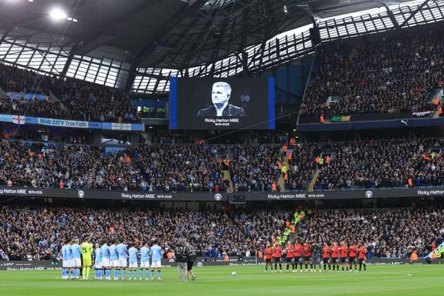 Manchester City v Manchester United, ManU 14th September 2025 - Premier League - Manchester City v Manchester United - players line up to respect the memory of boxer Ricky Hatton - Photo: Simon Stacpoole Offside. Manchester UK Copyright: xSimonxStacpoolexOffside