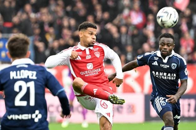 Stade Brestois 29 v Paris FC - Ligue 1 McDonald s 2025 2026 77 Kenny LALA (sb29) during the Ligue 1 McDonald s match between Brest and Paris at Stade Francis Le Ble on September 14, 2025 in Brest, France. Brest France  Copyright: xFEPx 776348128