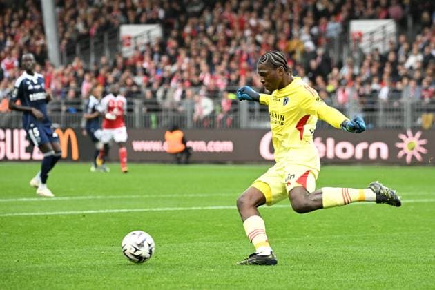 Stade Brestois 29 v Paris FC - Ligue 1 McDonald s 2025 2026 16 Obed NKAMBADIO (pfc) during the Ligue 1 McDonald s match between Brest and Paris at Stade Francis Le Ble on September 14, 2025 in Brest, France. Brest France  Copyright: xFEPx 776348128